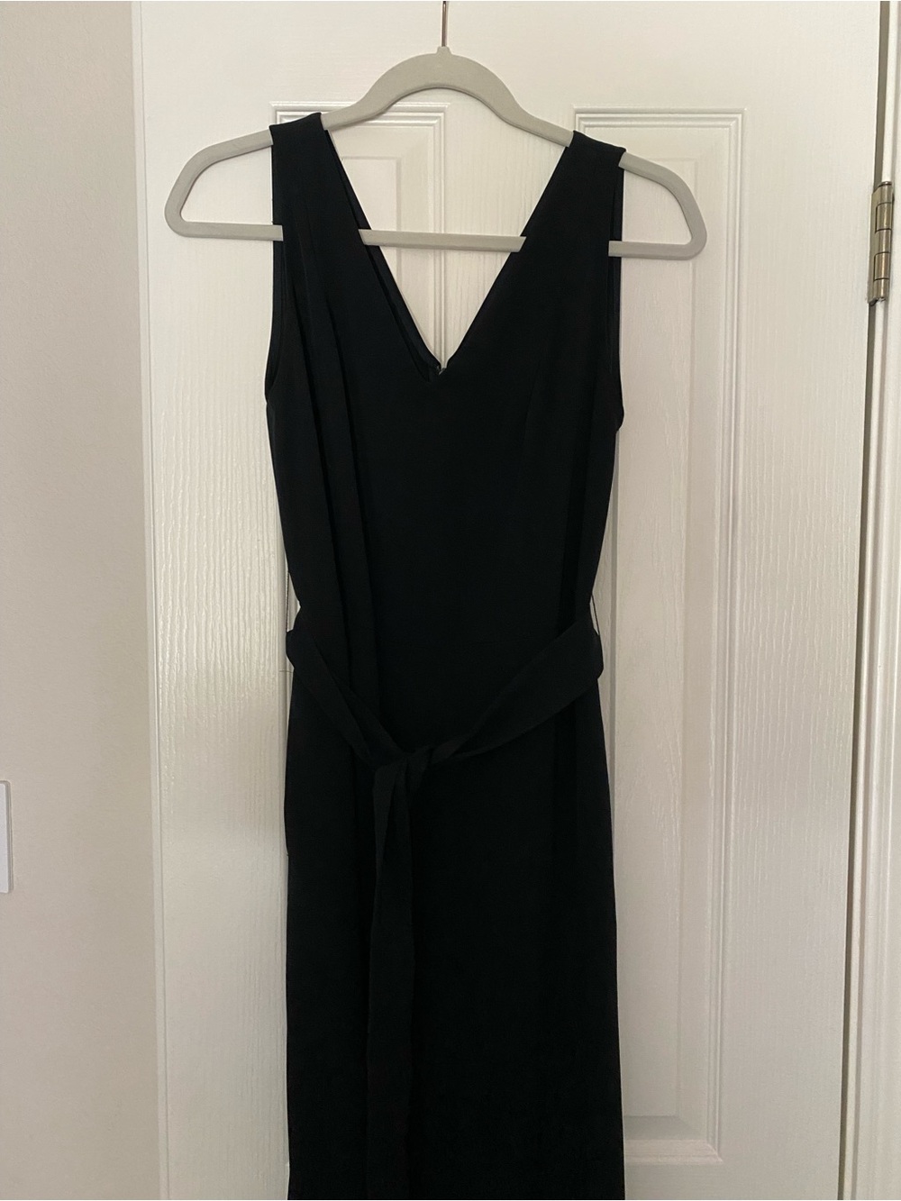 Everlane Japanese Goweave Black V-Neck Jumpsuit with Waist Tie